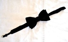 Nœud papillon ancien en velours rayonne noir - Costume homme gentleman vintage