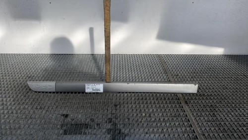 Baguette porte avant gauche - porte,