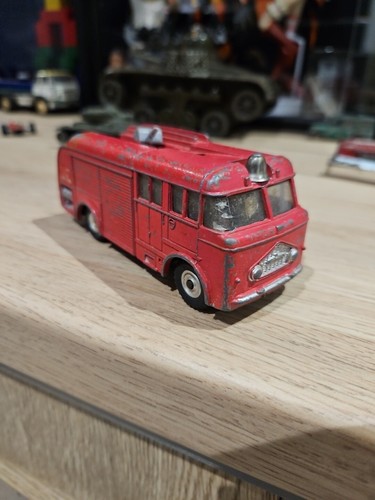 Dinky toys fire - fire, engine