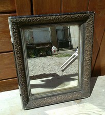 Ancien petit miroir Napoléon 3, joli cadre en bois et platre sculptés