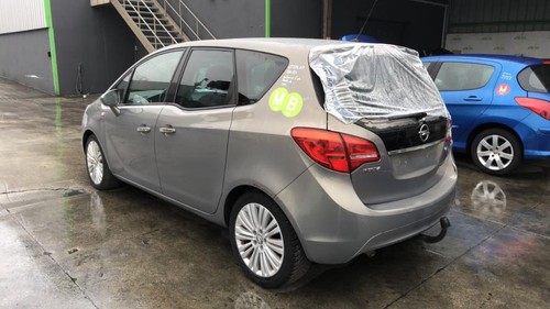 Calculateur moteur opel meriva - moteur,