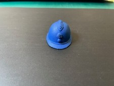casque Adrian miniature guerre 1914 - 1918 ( résine peinte)