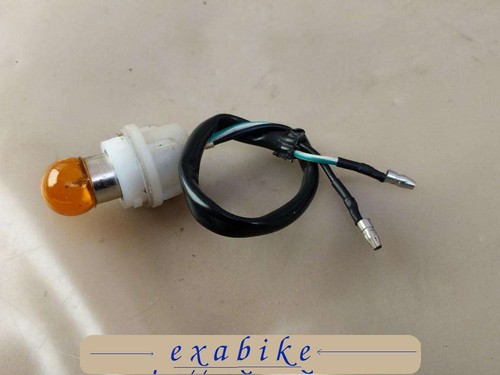Douille clignotant avant - de,