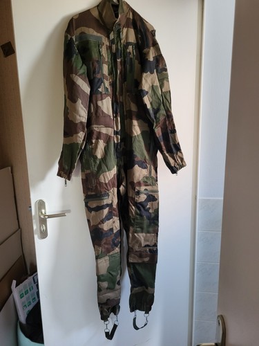 Vetement militaire - vetement,