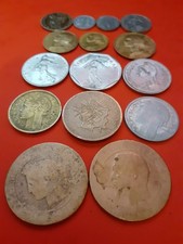 Lot de 14 pièces de monnaie européenne diverse + 1 jeton ***