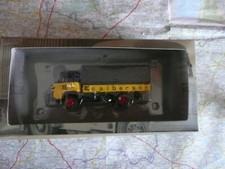 SAVIEM SG 3 Baché CALBERSON 1978  IXO Camion d'autrefois  1/43 en boite