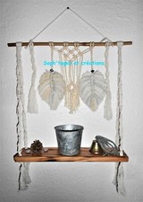 Suspension étagère tenture