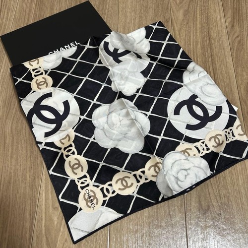 Foulard chanel camélia - chanel,