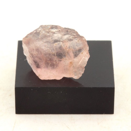 Fluorite rose massif - fluorite, ct.