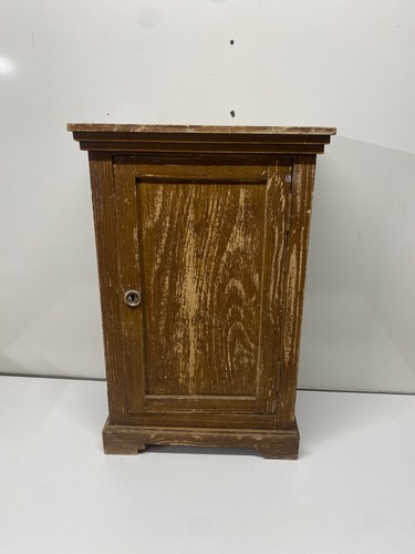 Ancienne petite armoire - , ou