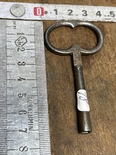 Clé d'horloge pendule