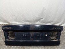 COUVERCLE DE COFFRE / 789393