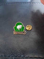 Pin's Meuble 7 Fauteuil