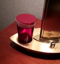 PETIT POT ROUGE COUVERCLE A VIS