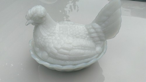Poule blanche opaline signée - blanche,