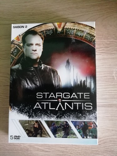 Stargate atlantis saison 2 - -,