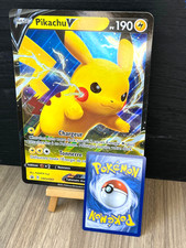 Carte Pokémon Jumbo Pikachu V