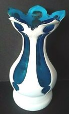 Ancien vase en cristal overlay, taillé à la main,19 eme