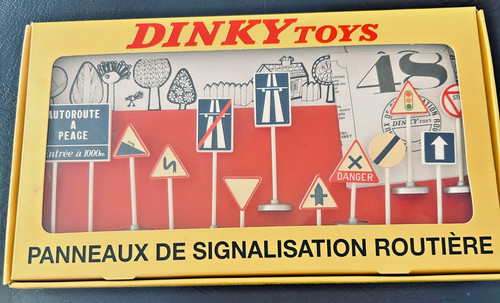 Dinky toys atlas 593 - 593, panneaux