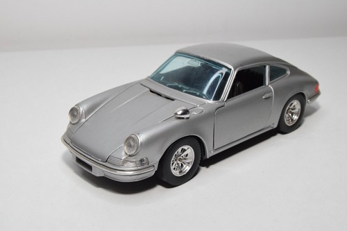 B45 bburago burago - 1:24,