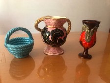 3objets/Fat Lava/1 panier Ceramique Vallauris bleu/1 vase rose et noir-TB etat