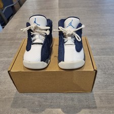 Basket Jordan rétro 13 bébé