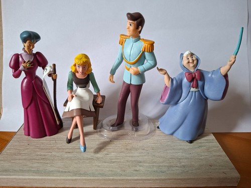 Lot figurines neuves - lot, 4