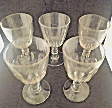 5 verres a eau ou vin,a