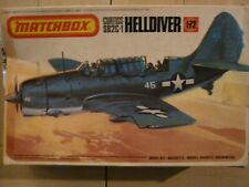 Maquette Avion 1/72 MATCHBOX Ref PK-104 Curtiss SB2C-1 Helldiver (boite abîmée)