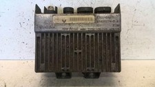 Calculateur moteur RENAULT
