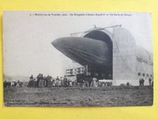 cpa Photo Pierrefonds AVIATION Hangar AERO PARC DIRIGEABLE Clément BAYARD 1910