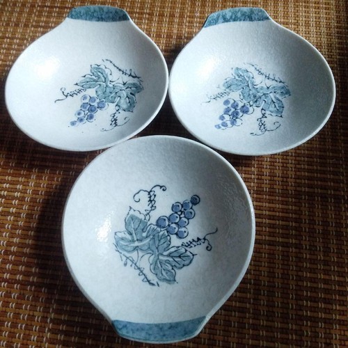 Lot petites assiettes en - assiettes,