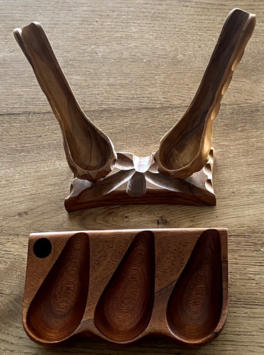 Vintage supports porte pipes - 2, porte-pipes