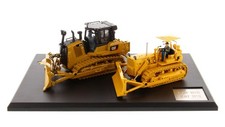 DIECAST MASTERS, Pack evolution Bulldozer CATERPILLAR D7C et D7E, échelle 1/5...