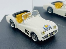 Base VITESSE modifiée TRIUMPH
