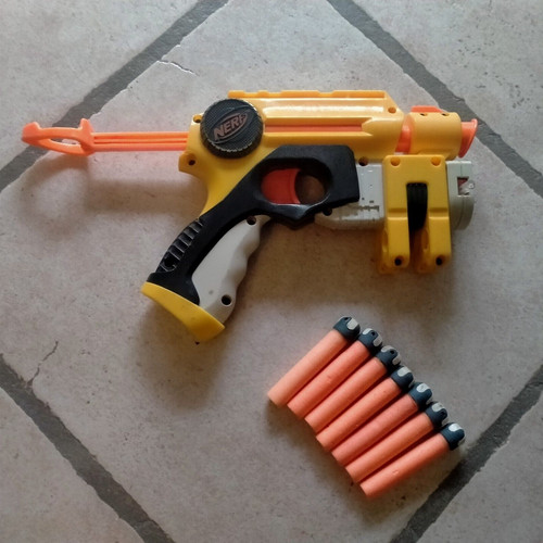 Nerf strike 28419 lanceur - 28419,