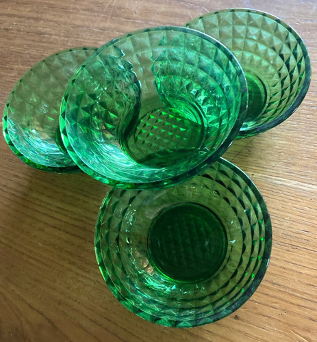 Lot petits bols en verre - 4,