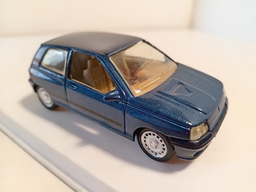 Solido concessionnaire renault - solido,