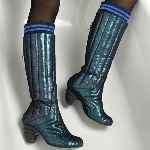 Vintage metallic blue - vintage,