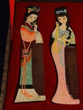 Ancienne boîte coffret peignes bois CHINE femme Asie tenue traditionnelle Déco