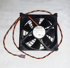 Ventilateur PC 12V 90/92x25mm 3 pin - Foxconn PV902512HSPF 7D + Grille