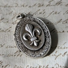 Médaillon Pendentif en Argent
