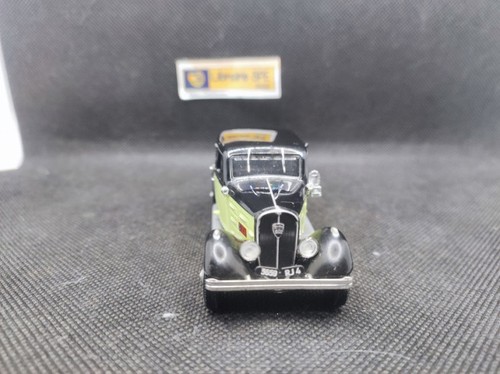 Peugeot 401 longue - ▄▀▄,