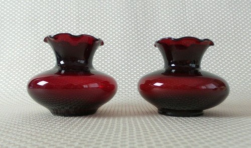 Beautiful pair vintage - beautiful,