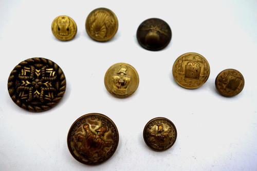 Lot gold military and - of,