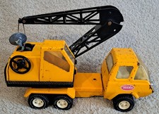 ? Ancien véhicule camion grue Tonka en tole et plastique