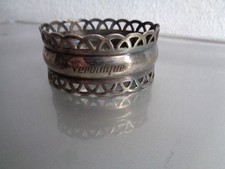 ANCIEN ROND DE SERVIETTE EN