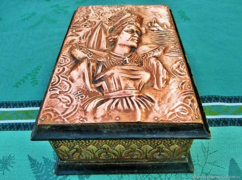 Coffre ancien - , bretonne
