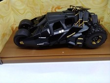 HOTWHEELS BATMOBILE 1/18 scale