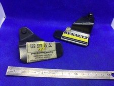 Charnière de capot moteur